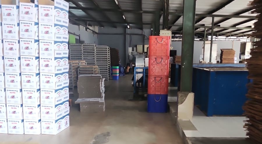 Indonesian kerupuk crackers drying and production process at AshaFry